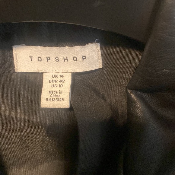 Black jacket - Picture 3 of 5